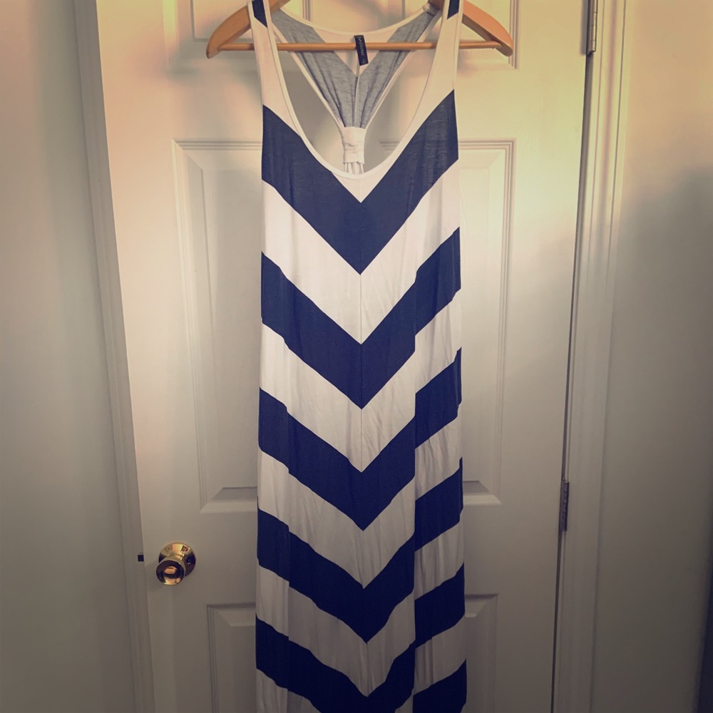 Massini Maxi Dress